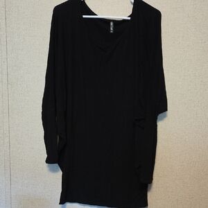 Black Long Sleeve Top